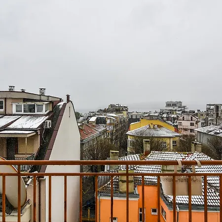 Thermae, Steps From The Sea With Free Parking Lägenhet *