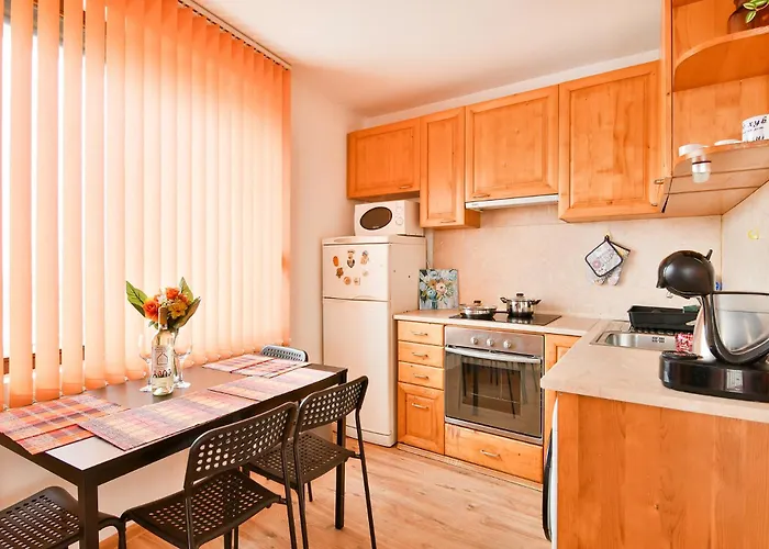 Thermae, Steps From The Sea With Free Parking * Варна